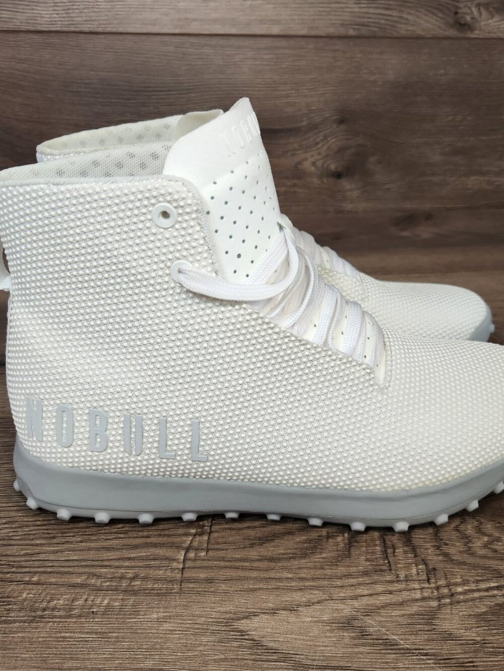 Nobull Impact High Turf Trainer Mens Size 7 Womens 8.5 White Gray Athletic Shoes